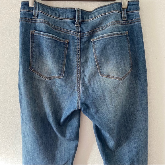 Cropped Skinny Distressed Jeans Size 7 Cotton Blend Multi Button - Picture 3 of 15
